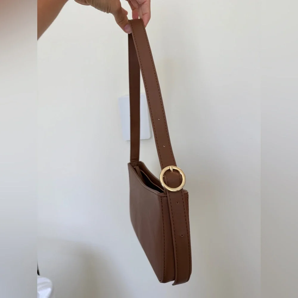 Brown Women's Shoulder Bag - Picture 6 of 11